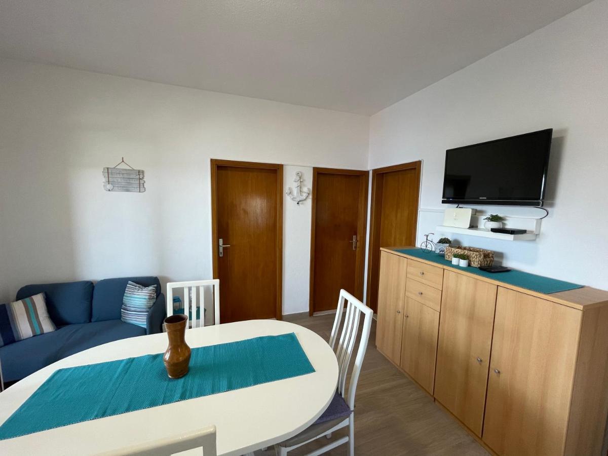 Apartman Emilija Vinisce Exterior foto